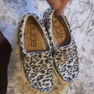 Hey Dude Womens Moccasins